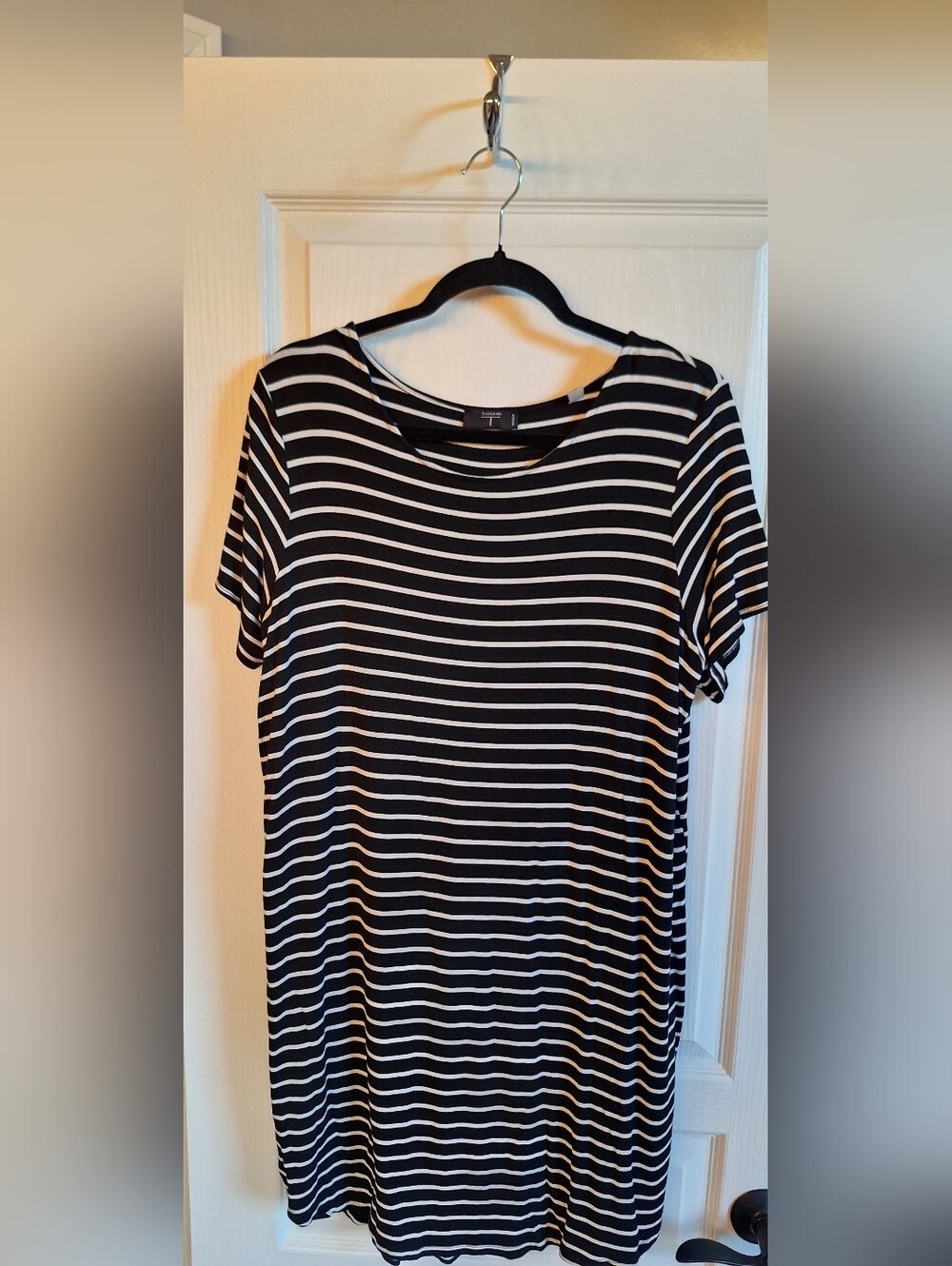 Tahari Black and White Striped Short Sleeve Dress